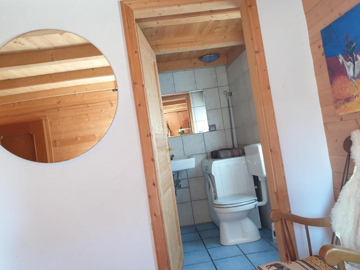Homestay Sleepy Traveler Sankt Georgen im Attergau Exterior foto