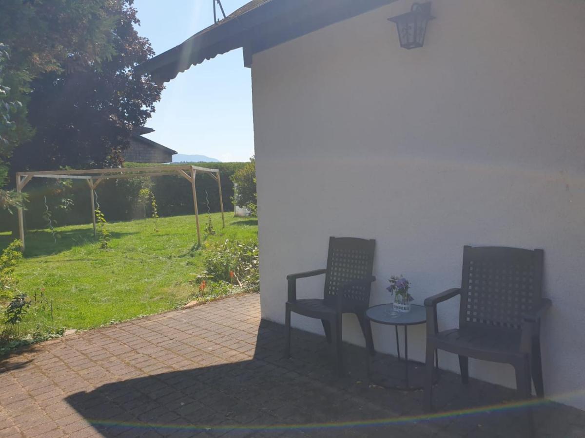 Homestay Sleepy Traveler Sankt Georgen im Attergau Exterior foto